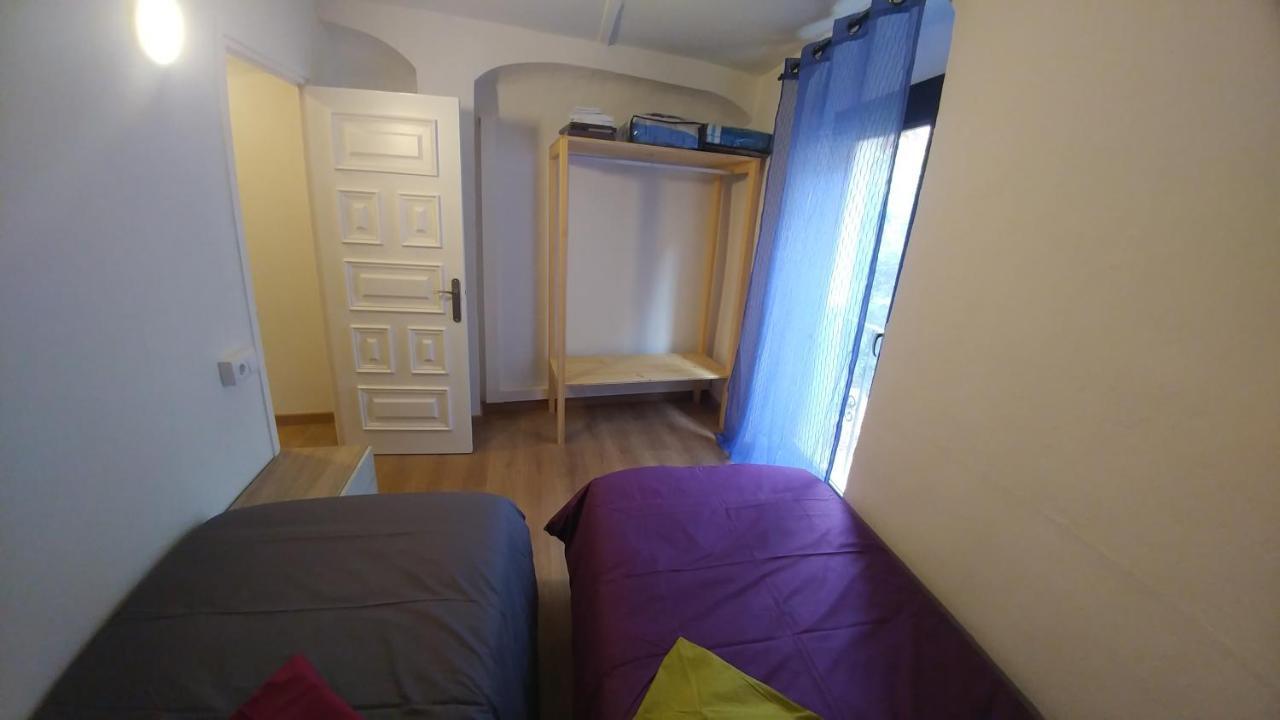 Apt 2 Acollidor Al Centre Historic De Vic Aptgarbi Экстерьер фото